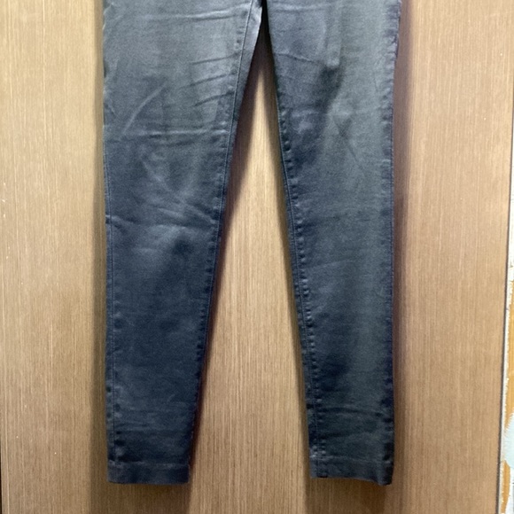 Woman’s Kenneth Cole New York Size 30 - Picture 2 of 9